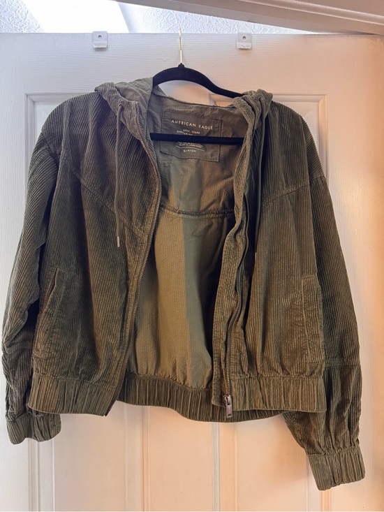 American Eagle Outfitters Jackets & Blazers - American Eagle Outfitters Olive Green Corduroy Hooded Jacket